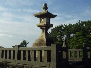 ����Ƃ��đD���O�A���D�≮�ɂ���i���ꂽ��铔