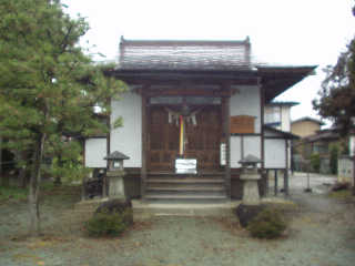 �V�����A�D�c���ɐM�򂳂ꂽ�쑾�Y��א_�ЁB