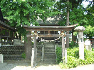 �����Ɨאڂ��Ă����Ƃ����k���H��א_�Ёi�|�̈�א_�Ёj�B��p�Ɋ��q�E�������̔肪���ԁB