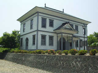 �������R�S�����ׂ̗ɂ��鋌�����R�S��c�����B