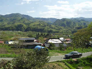 ��n�����鍂�䂩��Ҋ��̏W���������낷�B