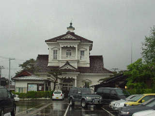 �v�������ٓ��Ɉڒz���ꂽ���߉��x�@��